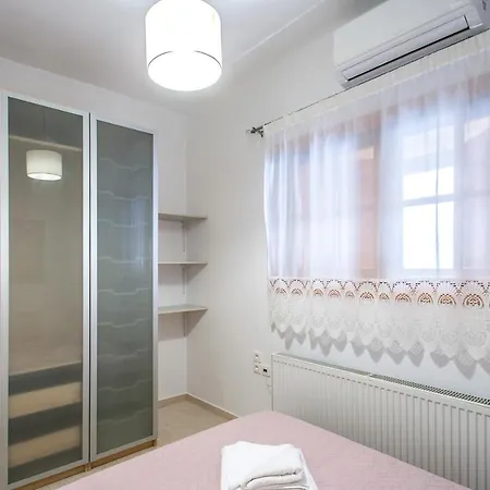Penelope Downtown Apartment Skiathos Town Exterior photo
